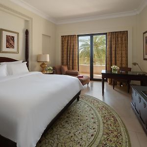 Superior King Room Balcony Garden View